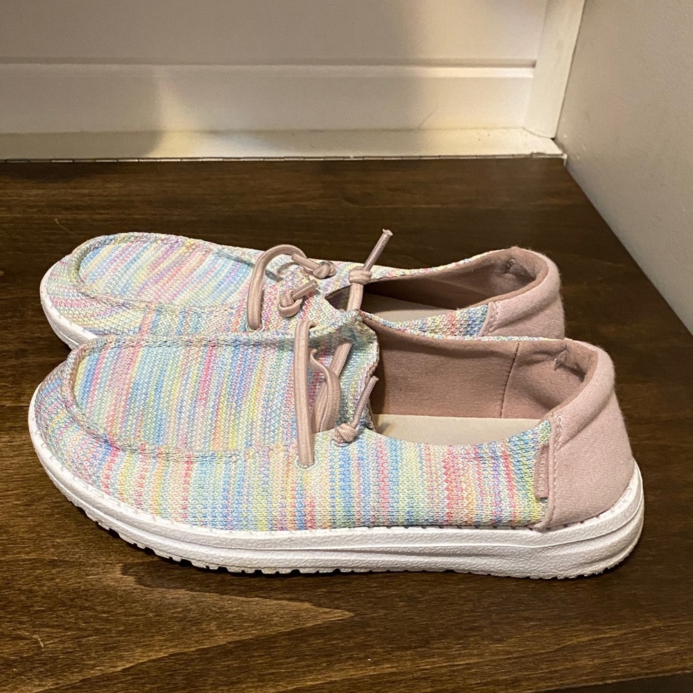 Hey Dudes Pastel Rainbow Youth size 3